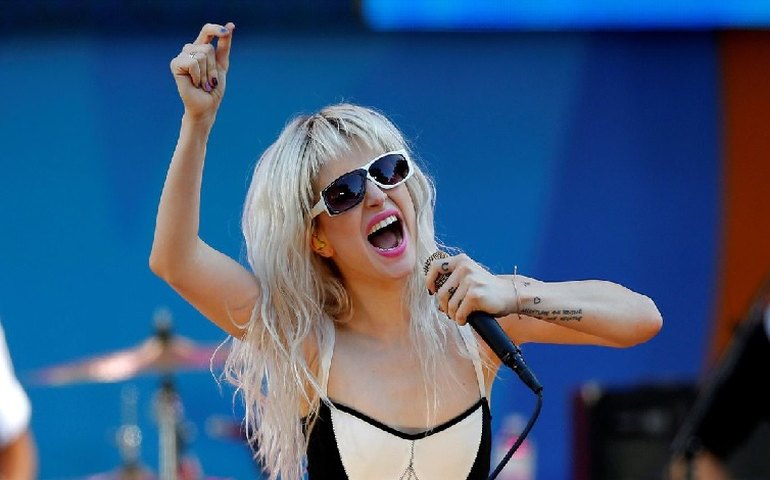 Vocalista do Paramore diz que Taylor Swift inspirou novo single da banda