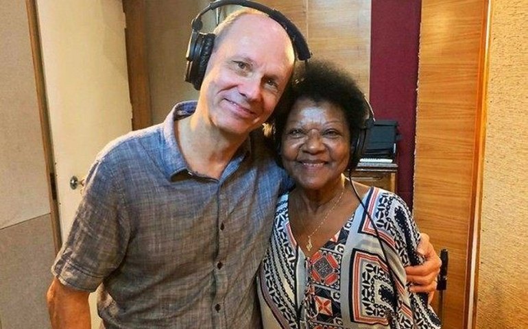 Alaíde canta Miguel Wisnik