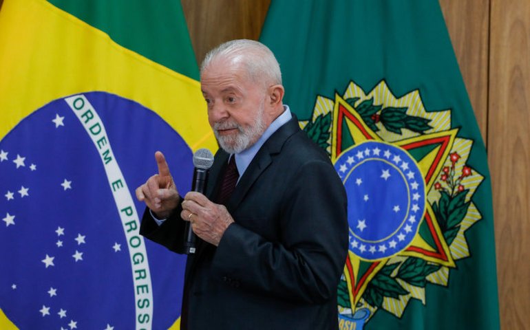 Lula diz esperar 'normalização' na Venezuela e eleição com resultado reconhecido