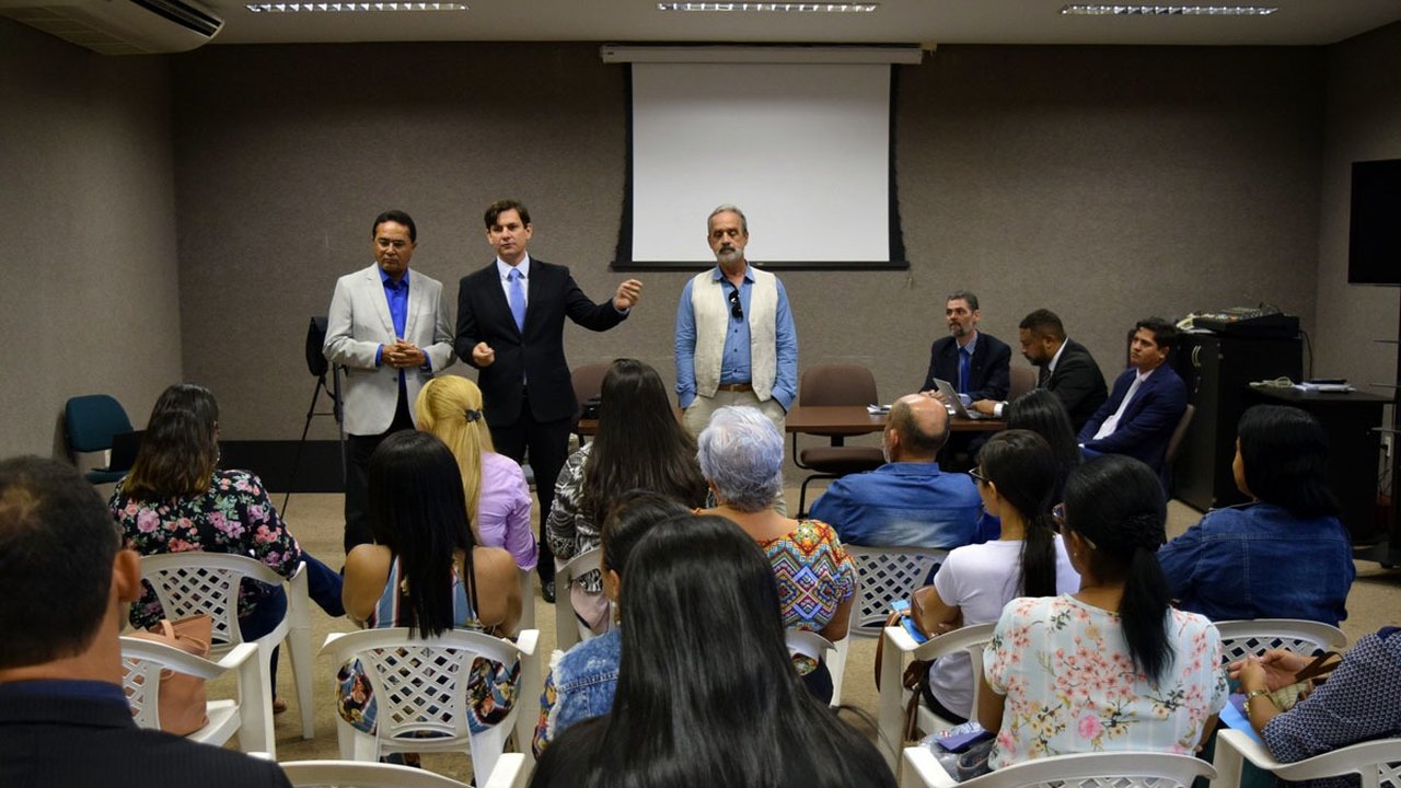 Comissão de Educação ouve depoimentos de estudantes lesados pelo “Golpe do Diploma”