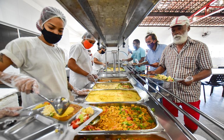 Em três meses, Alagoas Sem Fome entrega mais de 600 kg de alimentos para população carente do estado