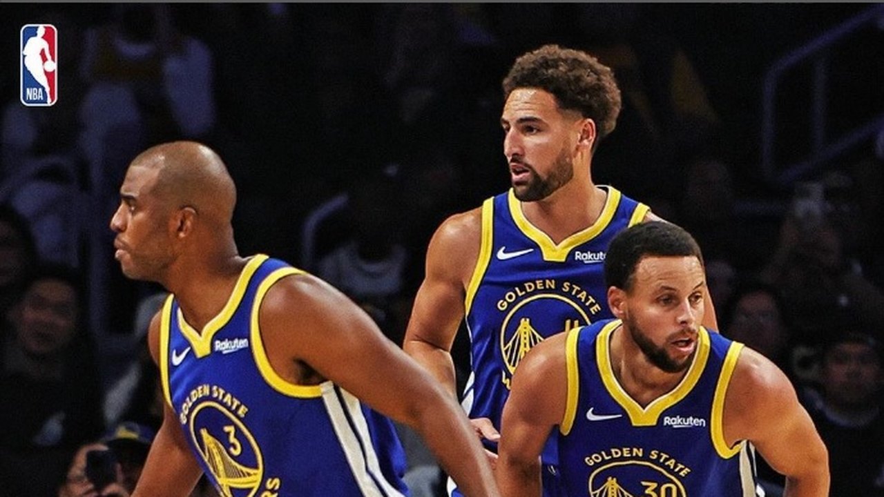 Warriors quebram jejum com recorde de Curry, e Antetokounmpo é 'imparável' diante dos Wizards