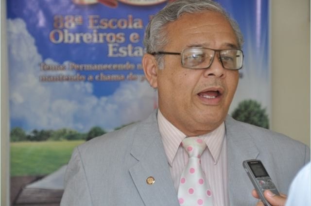 Juiz Abner Apolinário comenta sobre temas polêmicos
