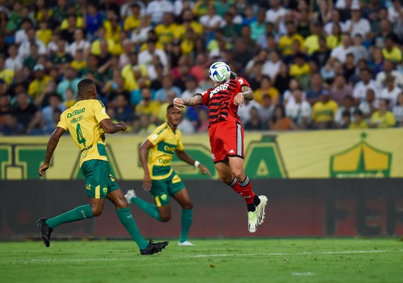 Cuiabá passa fácil por reservas do Flamengo e começa a sonhar com G-4 do Brasileirão