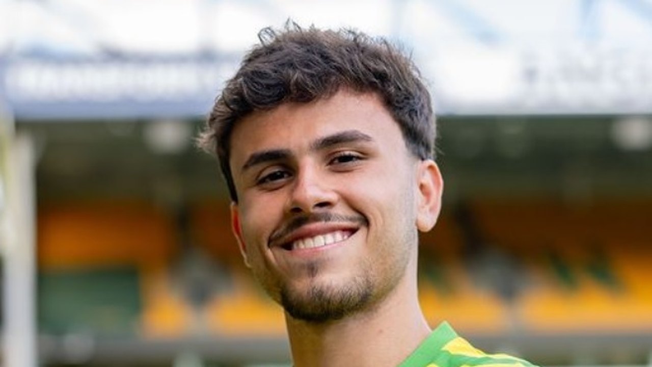 Norwich anuncia chegada por empréstimo do meia Pedro Lima, jovem promessa do Palmeiras