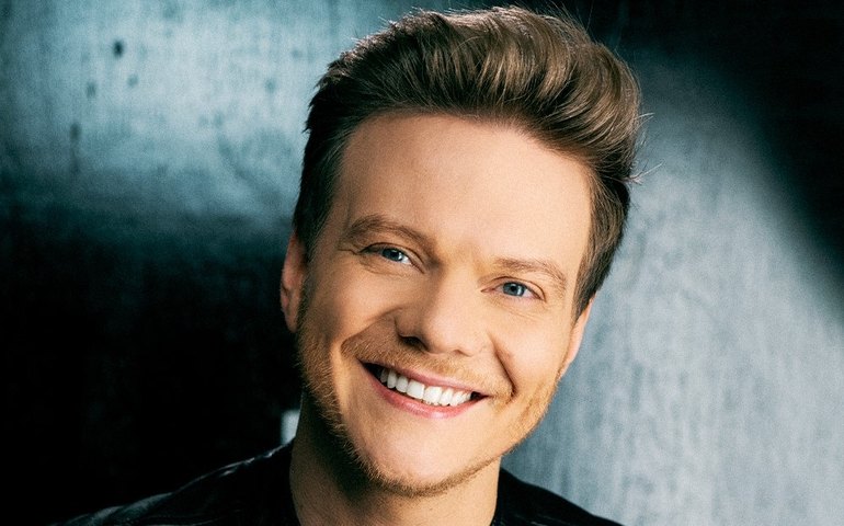 Com covid-19, Michel Teló se afasta das gravações do &#8216;The Voice Kids&#8217;