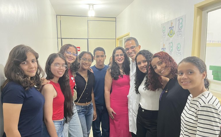 Uncisal realiza exames em alunos da rede pública estadual que participarão de intercâmbio na Inglaterra