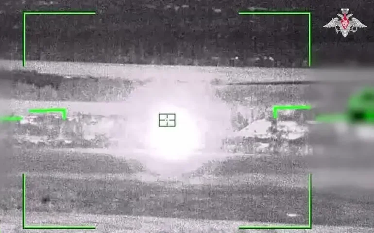 Vídeo mostra agentes russos sendo capturados por ucranianos durante ataque em Kursk; assista