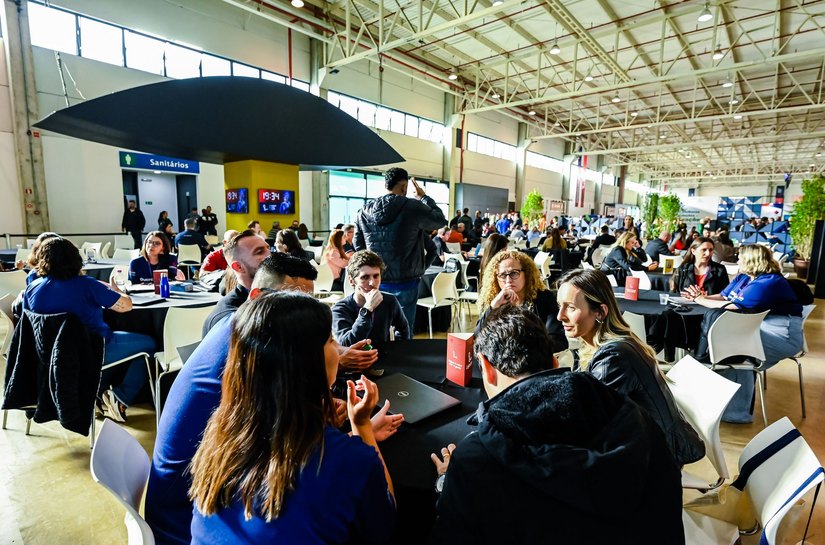Convenção Lojacorr Seguros é realizada em 15 e 16 de outubro e celebra os 30 anos da maior rede de corretoras de seguro do Brasil