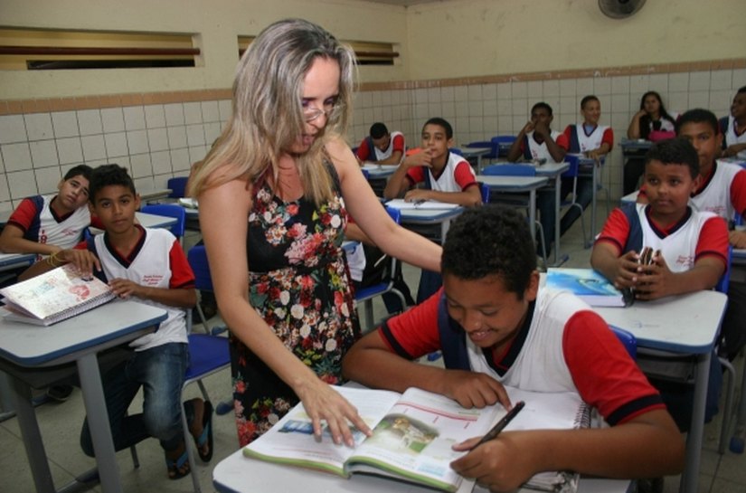 Educação: Municípios devem elaborar seus Planos de Cargo e Remuneração