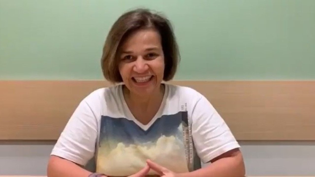 Cláudia Rodrigues passa mal e busca atendimento médico em São Paulo