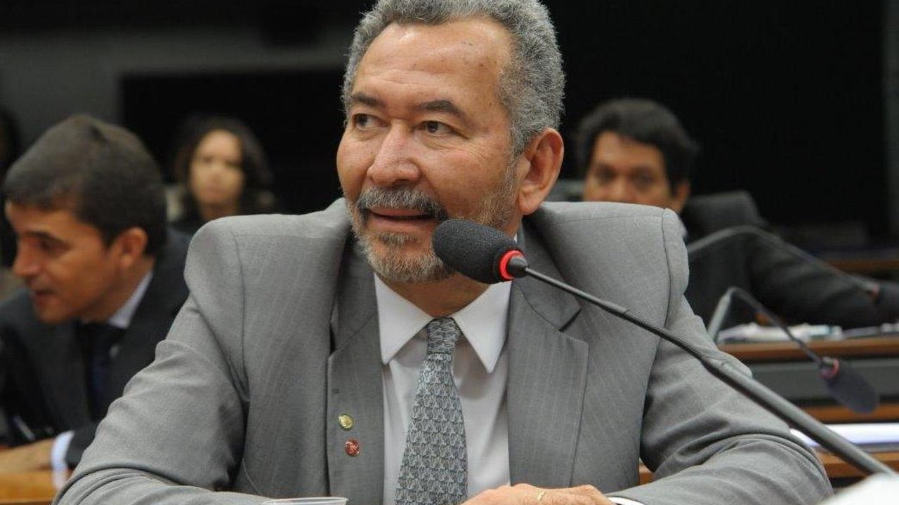 IDHM das grandes regiões avança, mas Alagoas fica estagnada, diz Paulão