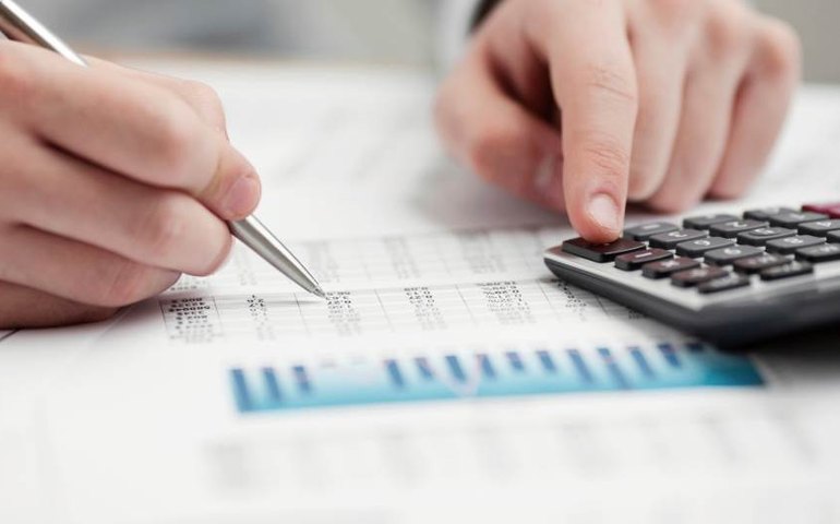 Instituições financeiras esperam queda maior da economia este ano