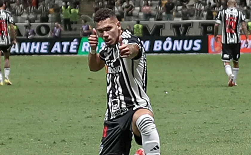 A caminho do Palmeiras, Paulinho se despede do Atlético-MG: 'Gratidão é a palavra'