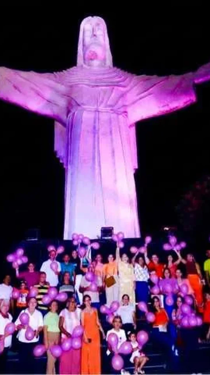 Cristo Redentor de Palmeira dos Índios será iluminado de lilás na abertura do Agosto Lilás