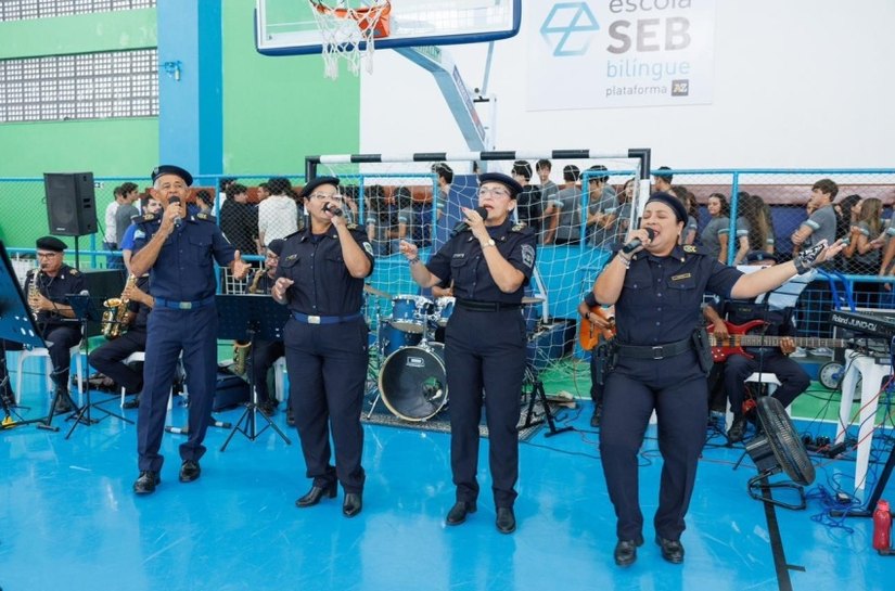 Banda da Guarda Municipal participa de momento cívico no Colégio SEB