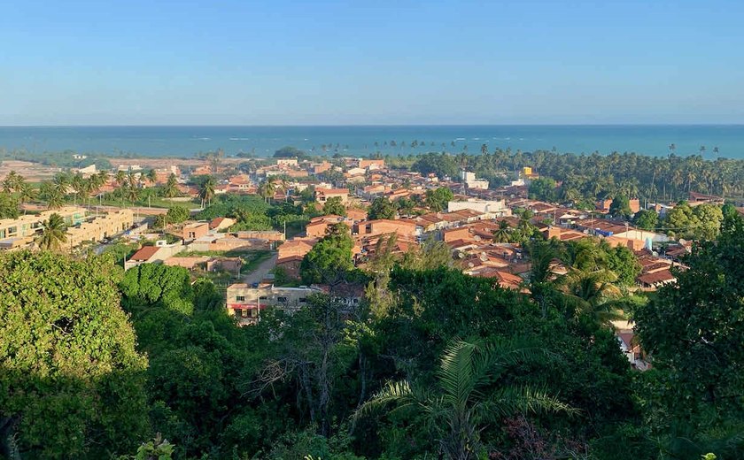 Paraíso turístico gera invasões e disputas por terras à beira mar