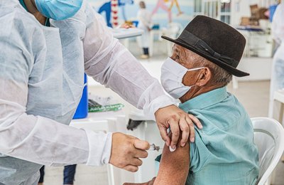 Prefeitura de Arapiraca convoca grupos de risco para se vacinar contra Influenza