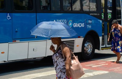 Calor pode aumentar risco de casos de AVC, alerta médico