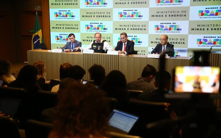 Subvenção dos combustíveis: distribuidoras deverão informar evolução das margens brutas de lucro