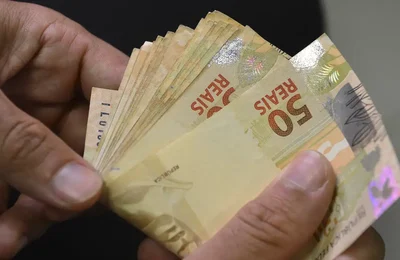 Copom mantém taxa básica de juros em 15% ao ano