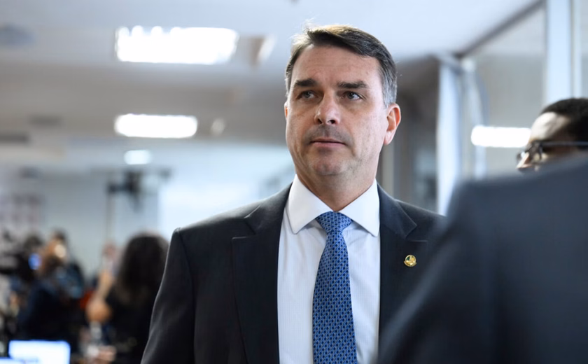 Prisão de Bolsonaro reacende ofensiva da oposição para votar Projeto da Dosimetria
