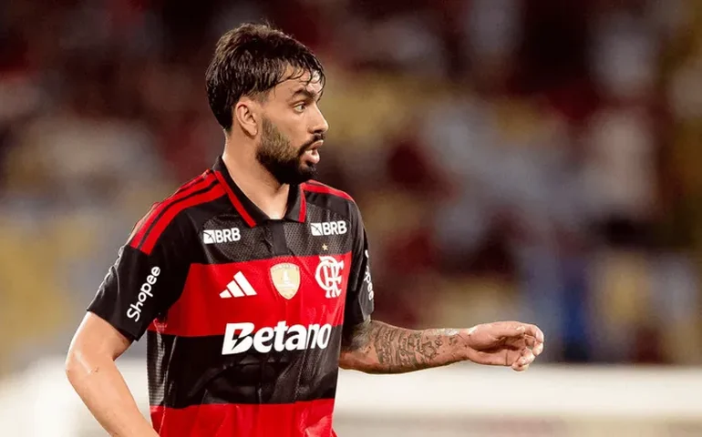 Paquetá falha, Lanús vira na prorrogação e faz Flamengo perder segundo título no ano