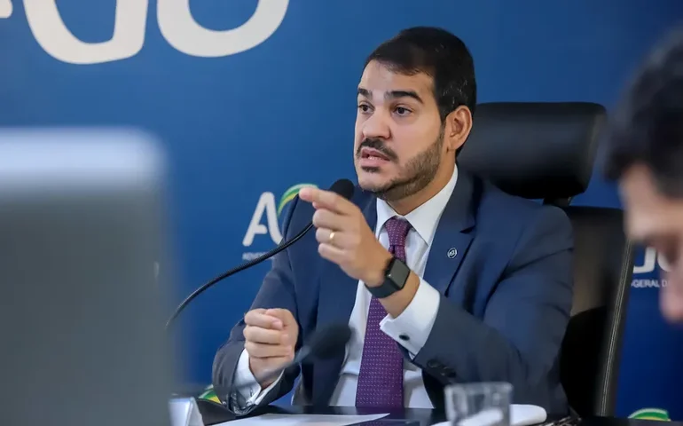 AGU/Messias diz que campanha 'Fé no Brasil' é fruto de aproximação do governo com evangélicos