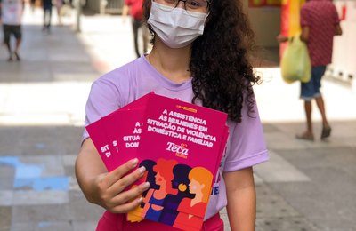 “Educação e combate à violência andam juntos”, diz Teca Nelma sobre a derrubada de veto da lei Maria da Penha vai à Escola