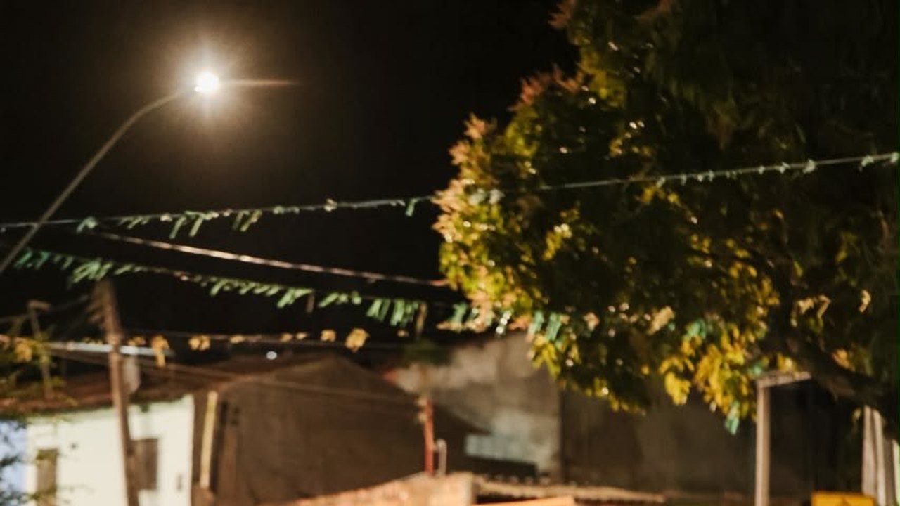 Alunos da Academia do Povo festejam Halloween com corrida de cinco quilômetros
