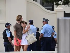 Austrália revisa número de mortos em ataque e identifica atiradores