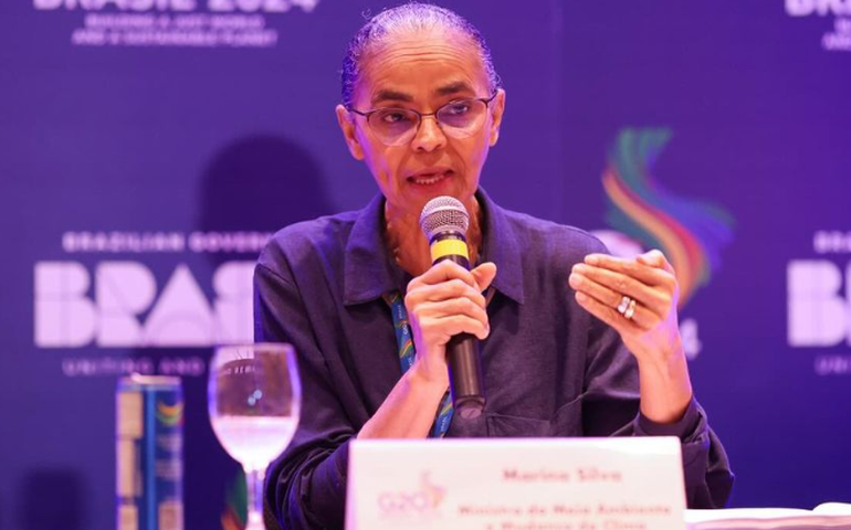 Marina Silva recebe alta após fratura lombar ao cuidar de plantas em casa