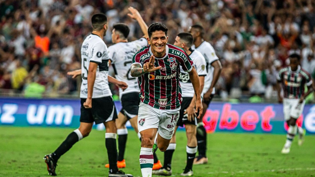 Fluminense joga bem e derrota o Olímpia por 2 a 0 no Maracanã