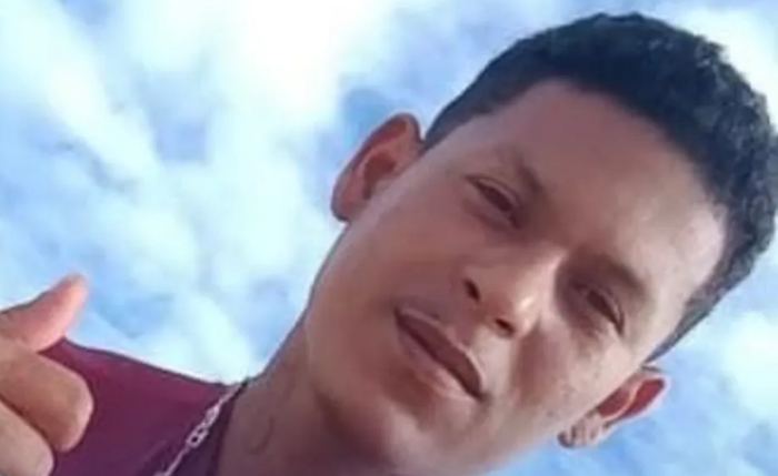 Paulo Vitor dos Santos Pereira, de 21 anos, foi morto a tiros