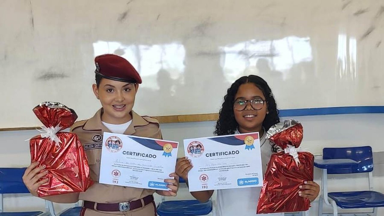 Saúde premia alunos com as melhores redações sobre o projeto Samu nas Escolas