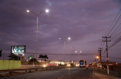 Prefeitura de Arapiraca e Ministério Público religam iluminação de trecho da AL-220 