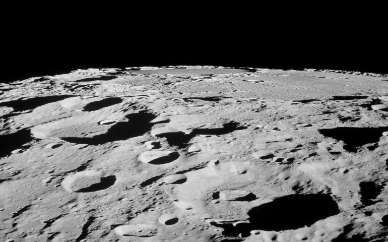 NASA não descarta parceria com Rússia para criação de base lunar