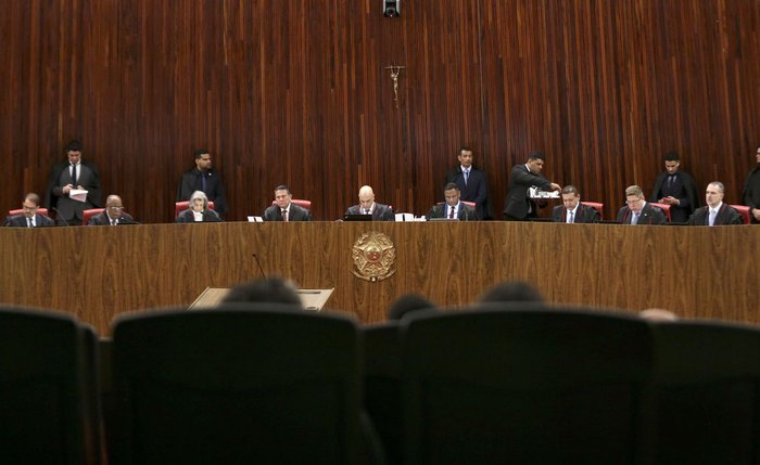 Julgamento será retomado nesta sexta-feira