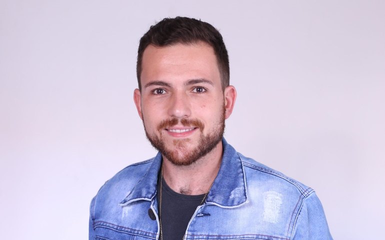 Filho de Amado Batista mostra seu talento no “Aqui Tem Nordeste'