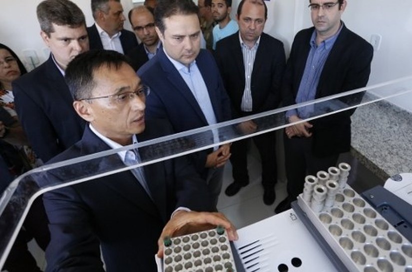 Renan Filho inaugura moderno laboratório forense em AL