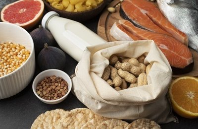 Alérgicos à mesa: o que é preciso saber para comer com segurança