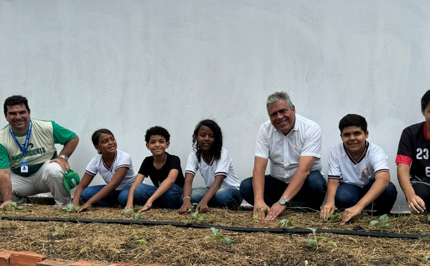 Secretaria de Estado do Meio Ambiente inaugura duas hortas urbanas em Coqueiro Seco