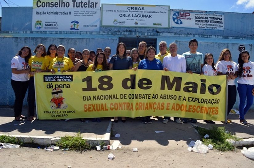 Caminhada alerta para denúncia de casos de exploração sexual