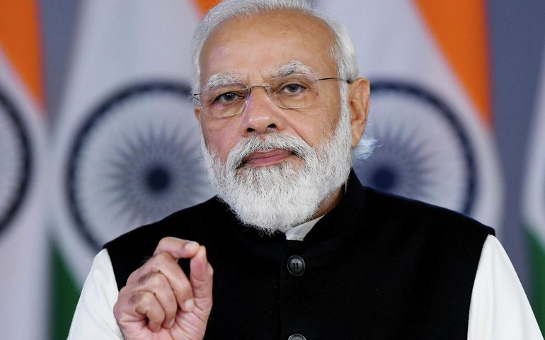 Modi pede que indianos retomem o trabalho remoto e adiem viagens em meio à crise do petróleo