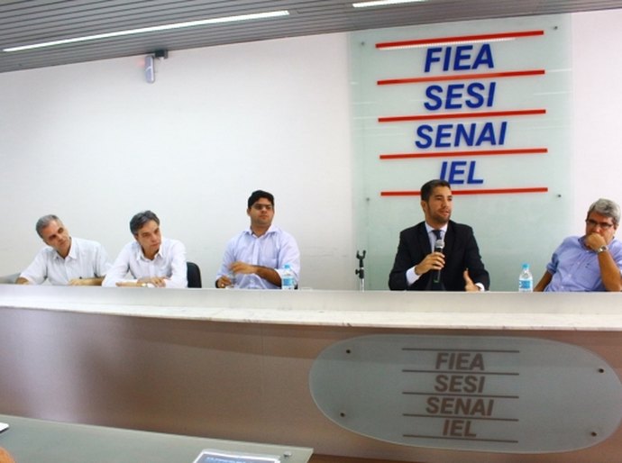 Governo apresenta novo regime de incentivos fiscais a empresários