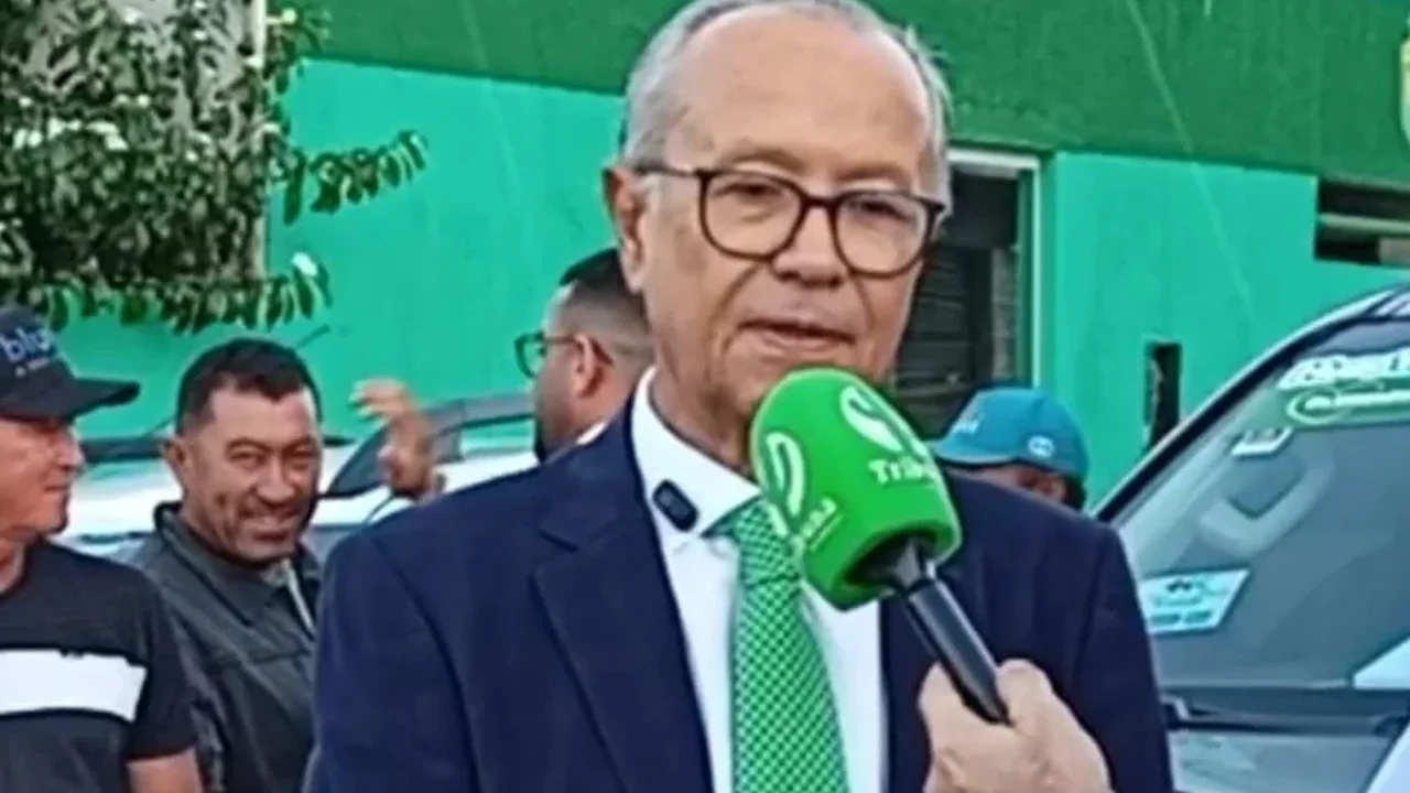 'Quando eu nasci, tudo isso era um só território, era Palmeira dos Índios', diz Dr. Wanderley ao receber título de Cidadão Honorário de Estrela de Alagoas