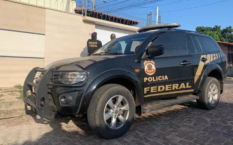 PF diz que suplente usava nome de Alcolumbre para desviar licitações