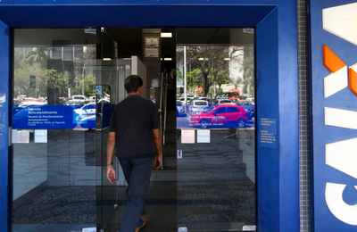 Caixa paga hoje abono salarial para nascidos em agosto
