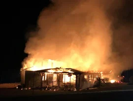 Suposto supremacista branco se declara culpado pelo incêndio em centro do Tennessee que formava ícones dos direitos civis