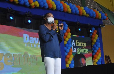 Em convenção do Progressistas, Fátima Santiago é confirmada como candidata a vereadora por Maceió